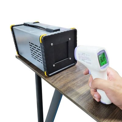 Fuente de radiación de la temperatura del cuerpo negro 0.99 con fuente de alimentación de 110-220V AC