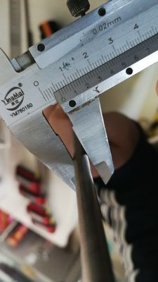 Termómetro digital portátil con batería de litio recargable para uso en laboratorio o industrial