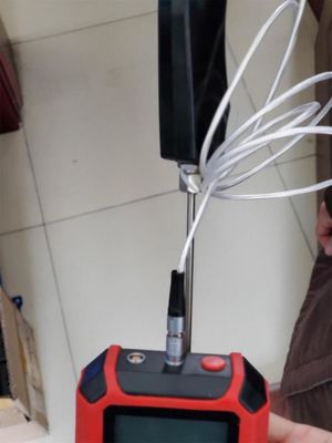 Calibrador de precisión digital de mano para temperatura y humedad industrial